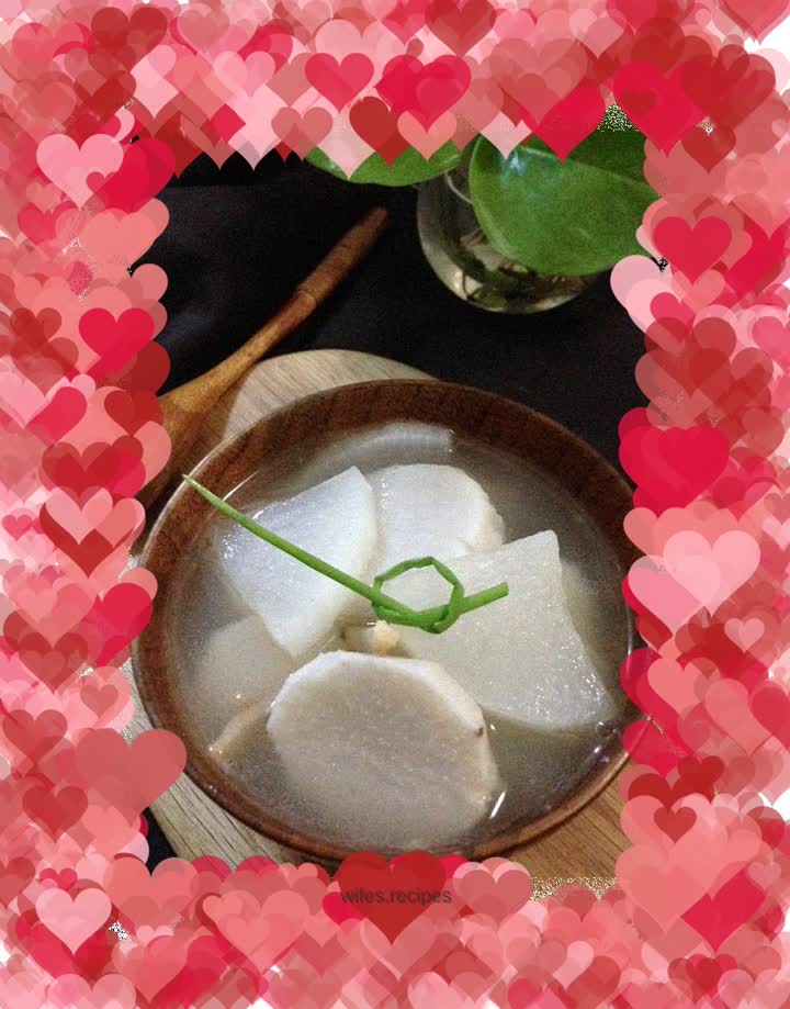 Radish and taro soup