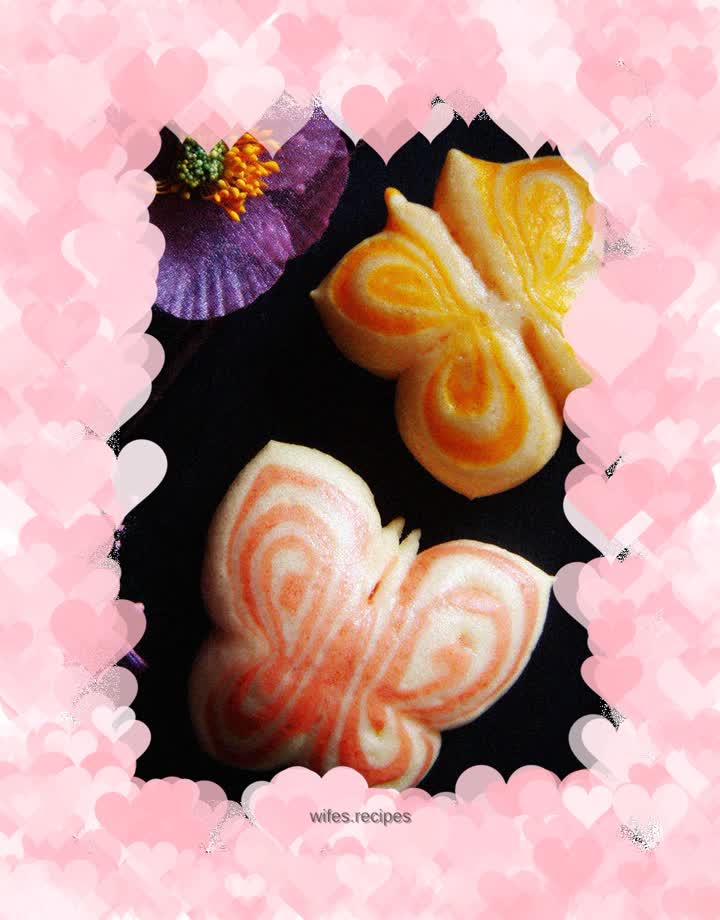 Butterfly steamed buns with colorful pasta