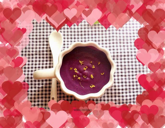 Purple sweet potato milk and osmanthus soup
