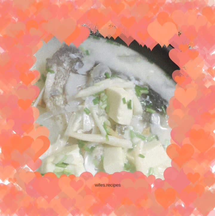 Fish head stewed with tofu