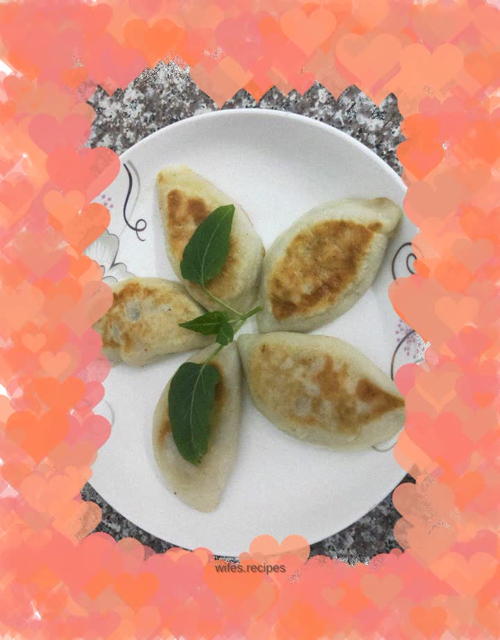 Taro skin shrimp dumplings