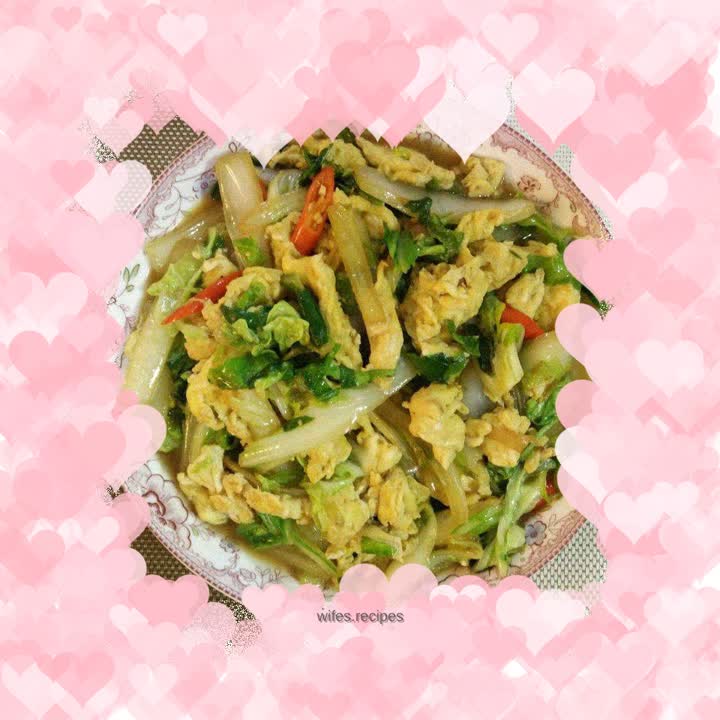 Stir-fried cabbage with eggs