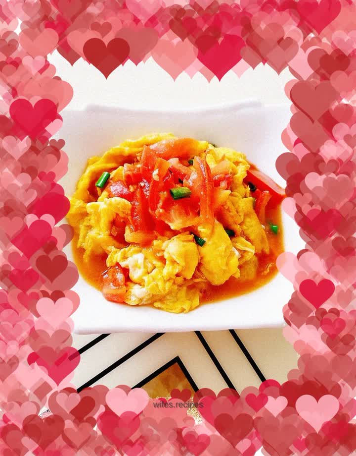 Scrambled eggs with tomatoes