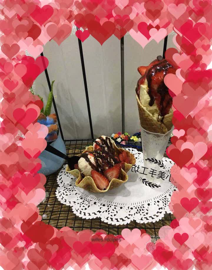 Strawberry ice cream