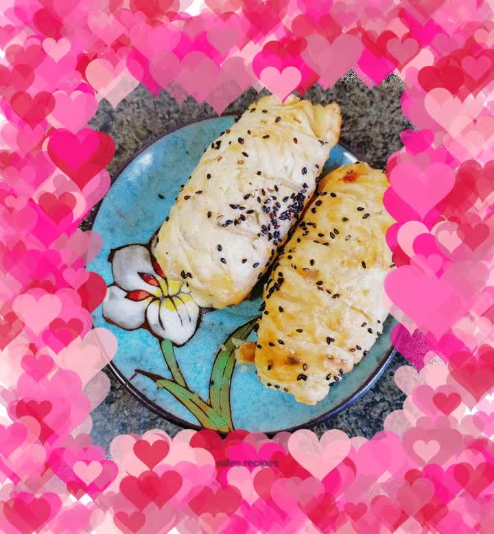 Hand Pancake Banana Roll