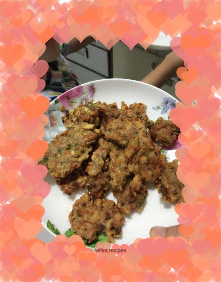 Green pepper, mushroom and carrot cake