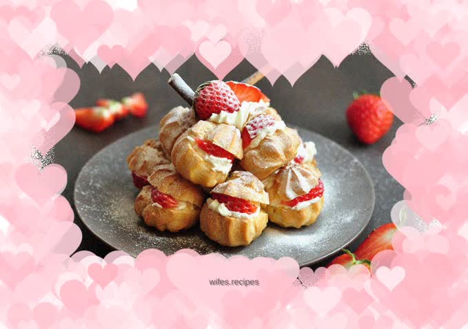 Strawberry Puffs