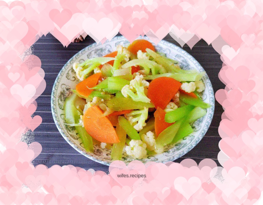 Cold Lettuce, Cauliflower and Carrots