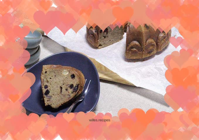 Let’s have a less oily version of Elvis Presley Pound Cake