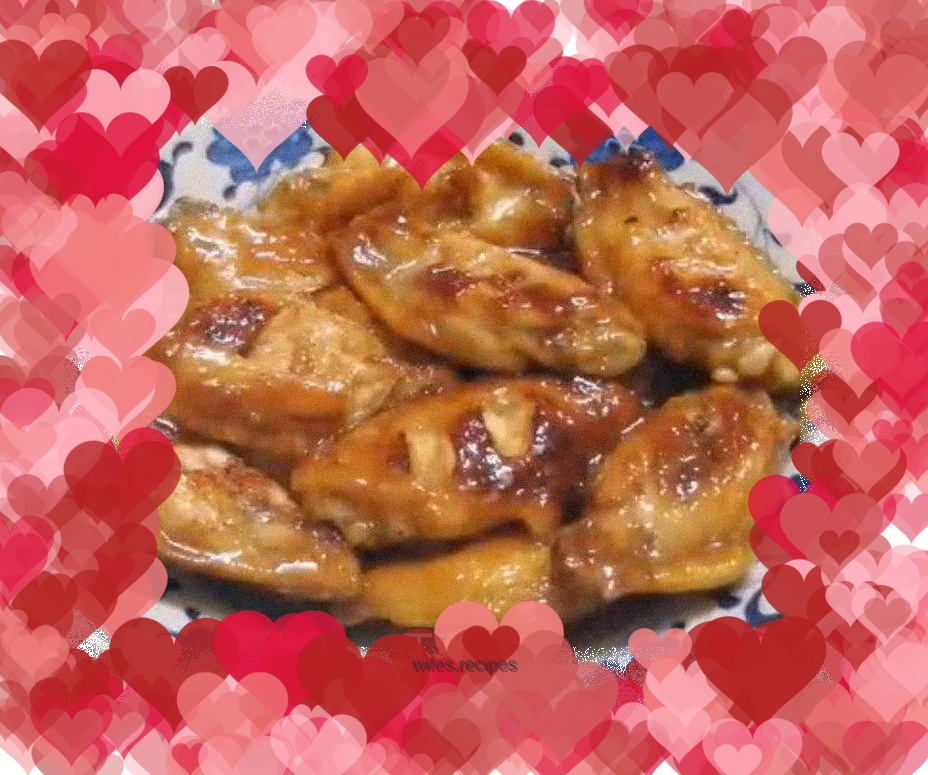 Pan-fried chicken wings with lemon honey sauce