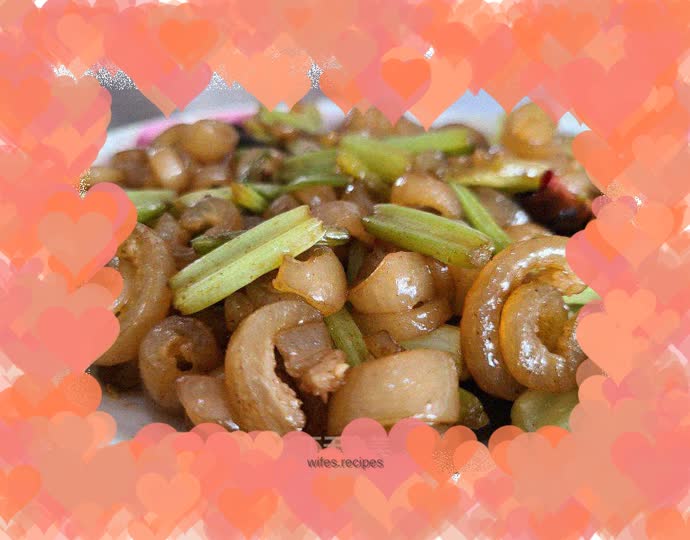 Stir-fried pork rinds with celery