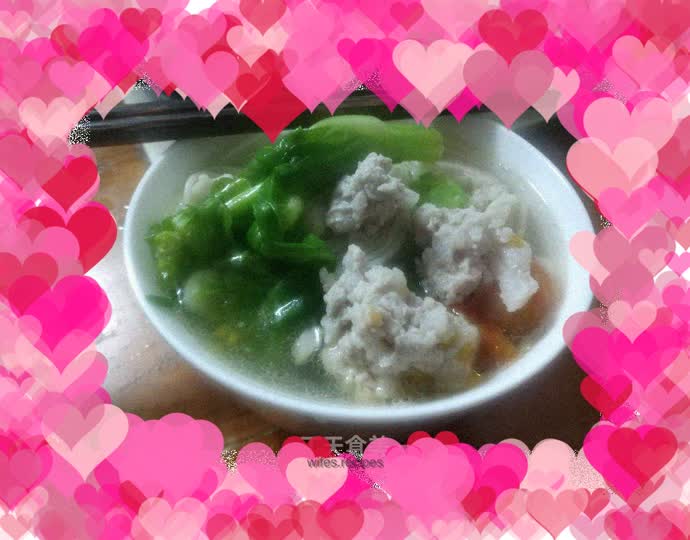 Boiled noodles with tomato minced meat