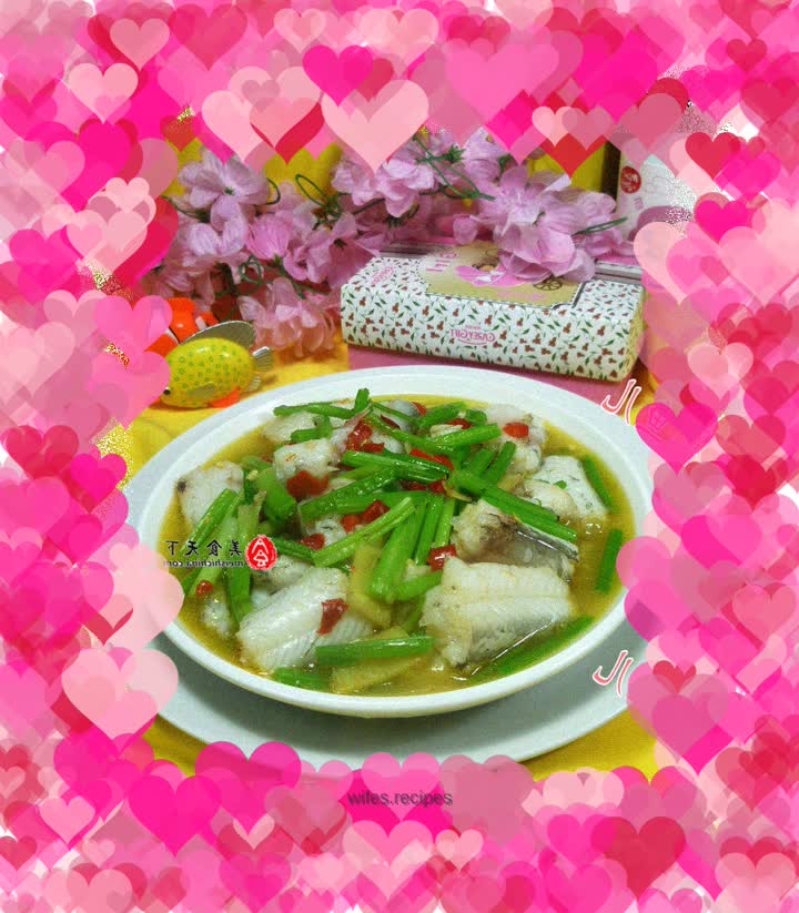 Celery and shrimp gurgling