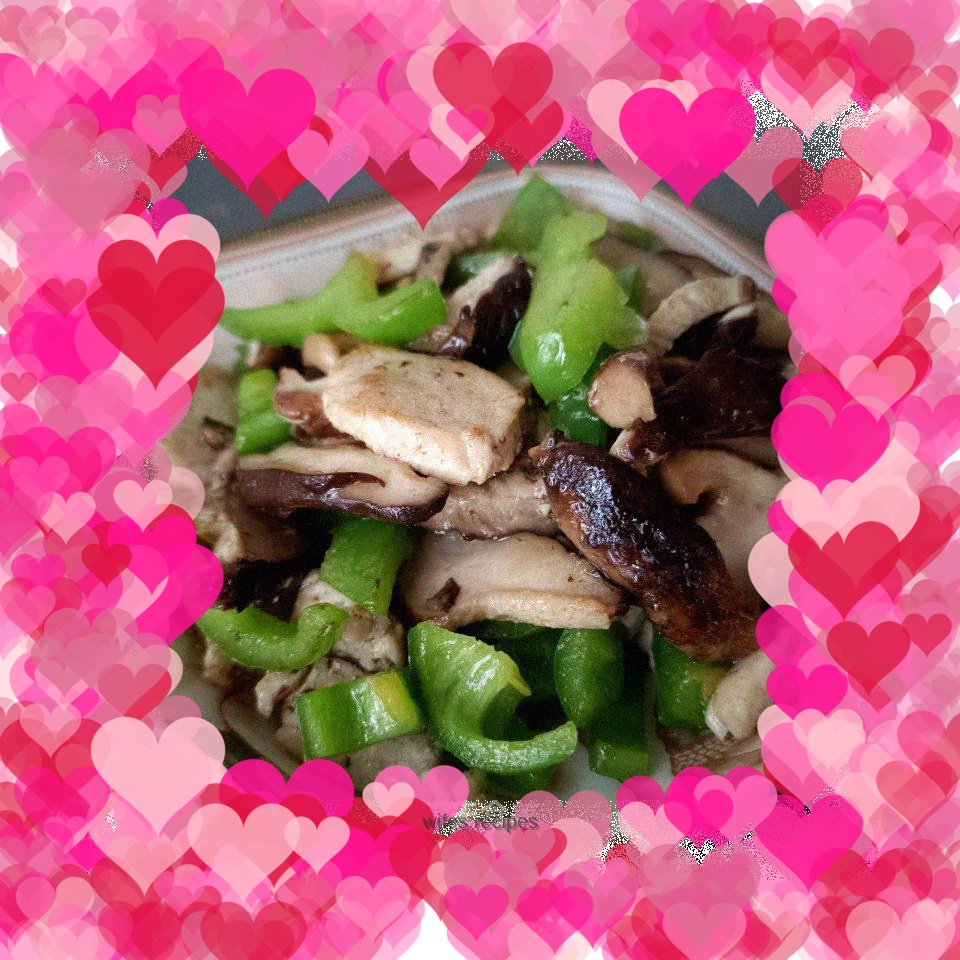 Stir-fried chicken breast with mushrooms