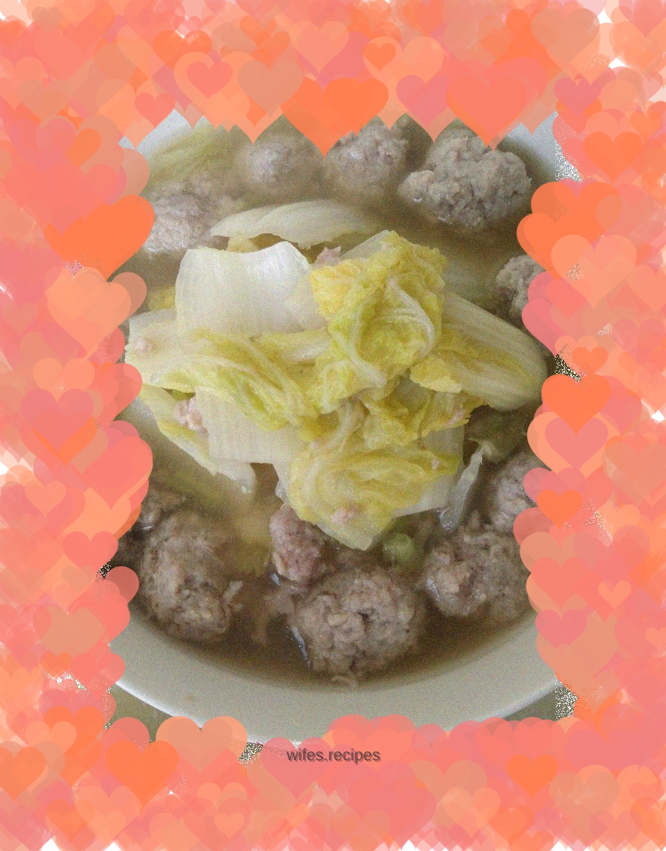 Beef meatballs and vegetable soup