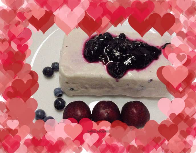 Blueberry Yogurt Ice Cream (Eggless Version) by: Blueberry Food Staff Writer of Pulan Hi-tech