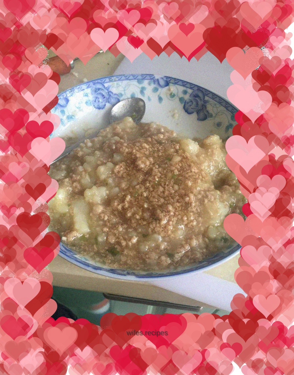 Minced meat and mashed potatoes