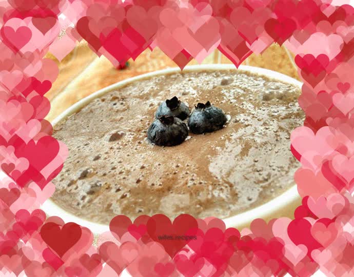 Blueberry Banana Rye Milk Drink