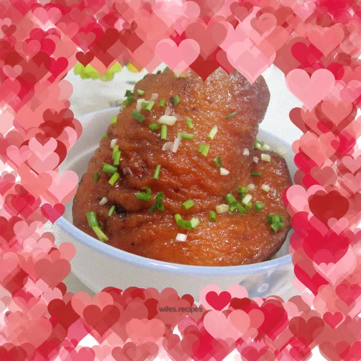 Steamed Pork Knuckle