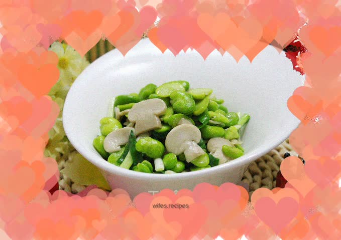 Vegetarianism—Fried South Beans with Fresh Mushrooms