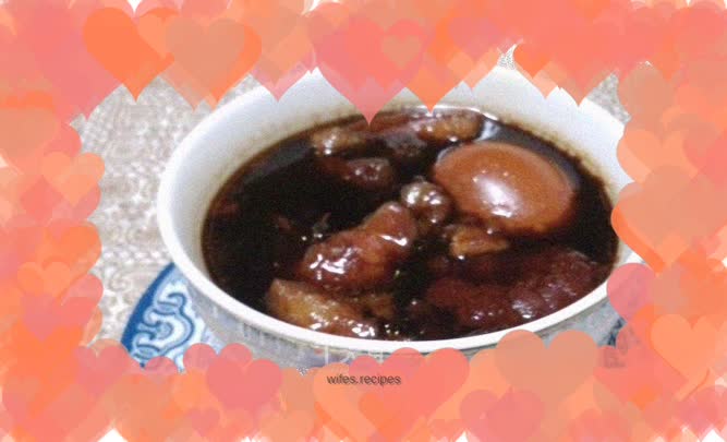 Medicinal nourishing pig’s trotters and ginger