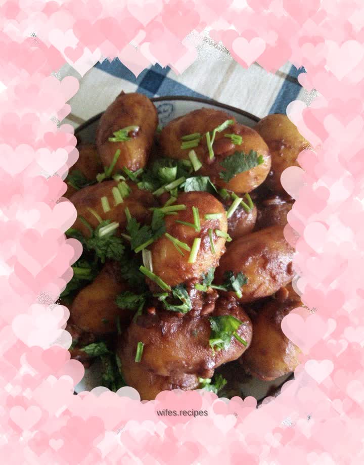 Sauce-flavored small potatoes