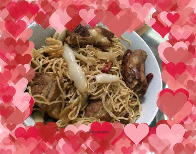 Braised Pork Ribs Noodles