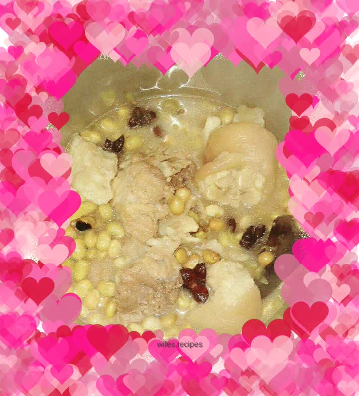 【Lactation Soup】Pork trotters stewed with green beans