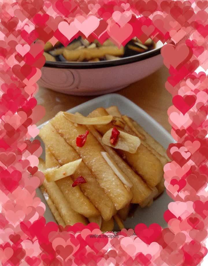 Crispy radish with soy sauce