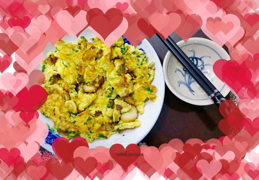 Quick dish - scrambled eggs with dried oysters