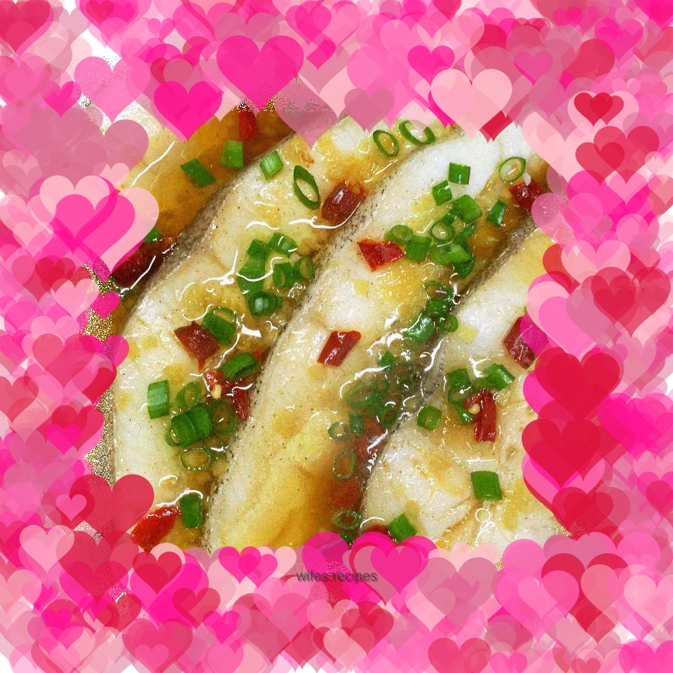 Homemade steamed opium fish