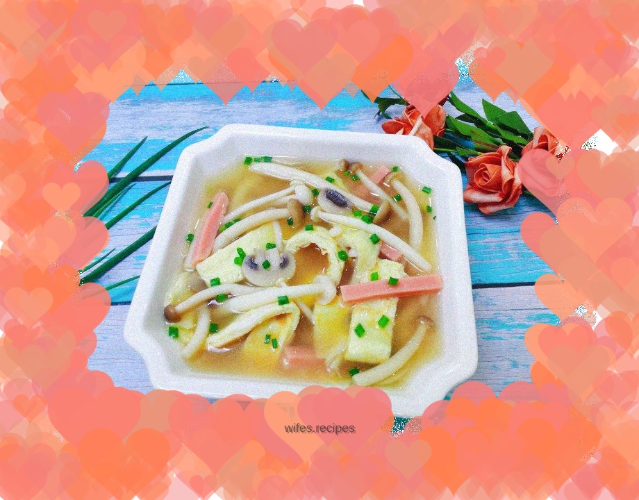 Mushroom and Egg Skin Soup