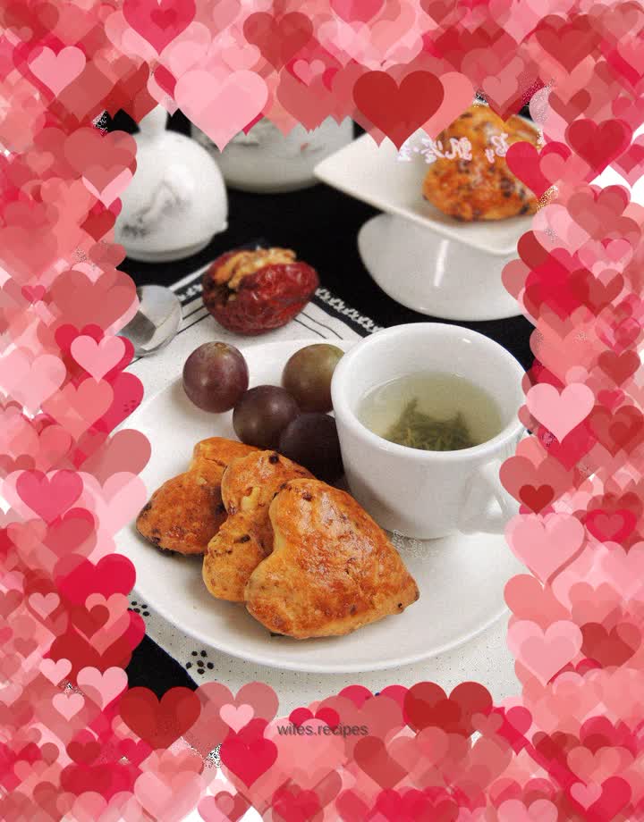 Red dates and walnut scones