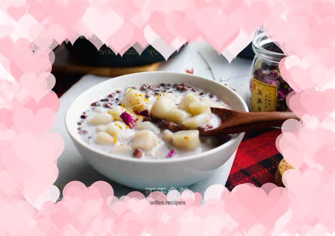 Milky red bean and taro ball soup