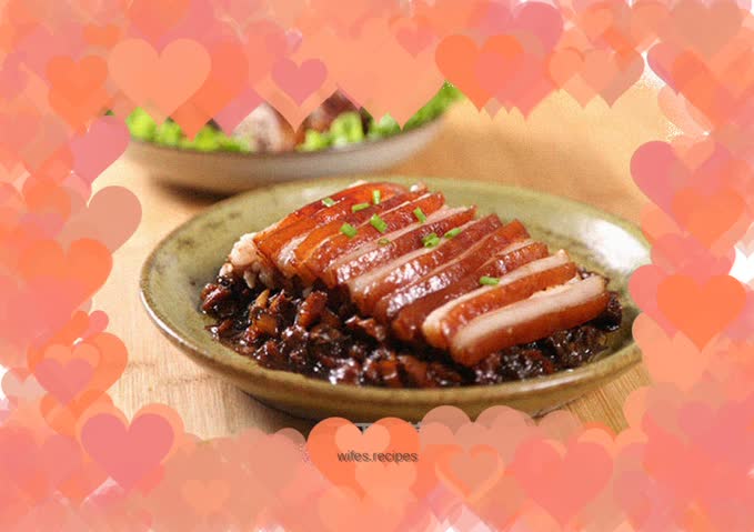 Braised pork with pickled vegetables