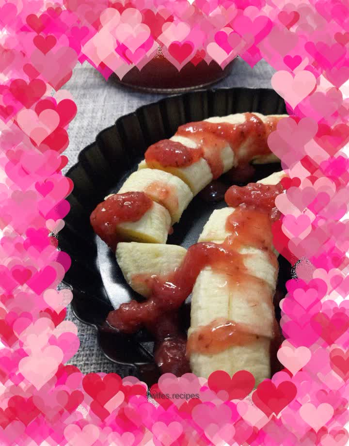 Strawberry Banana Salad