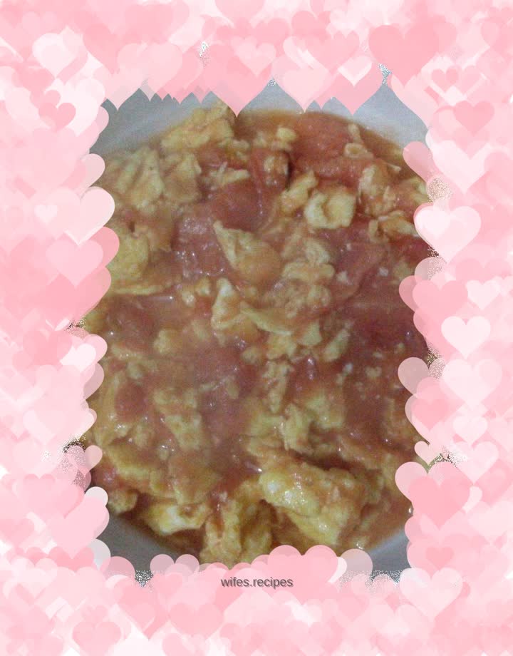 Scrambled eggs with tomatoes