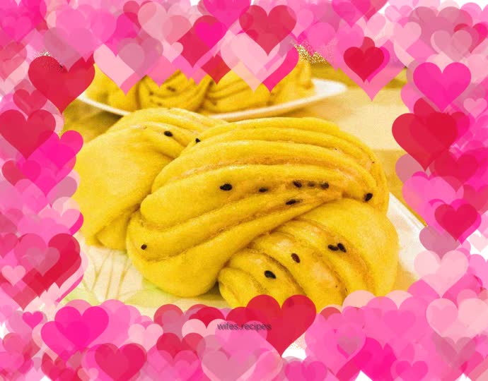 Pumpkin Spiced Rolls