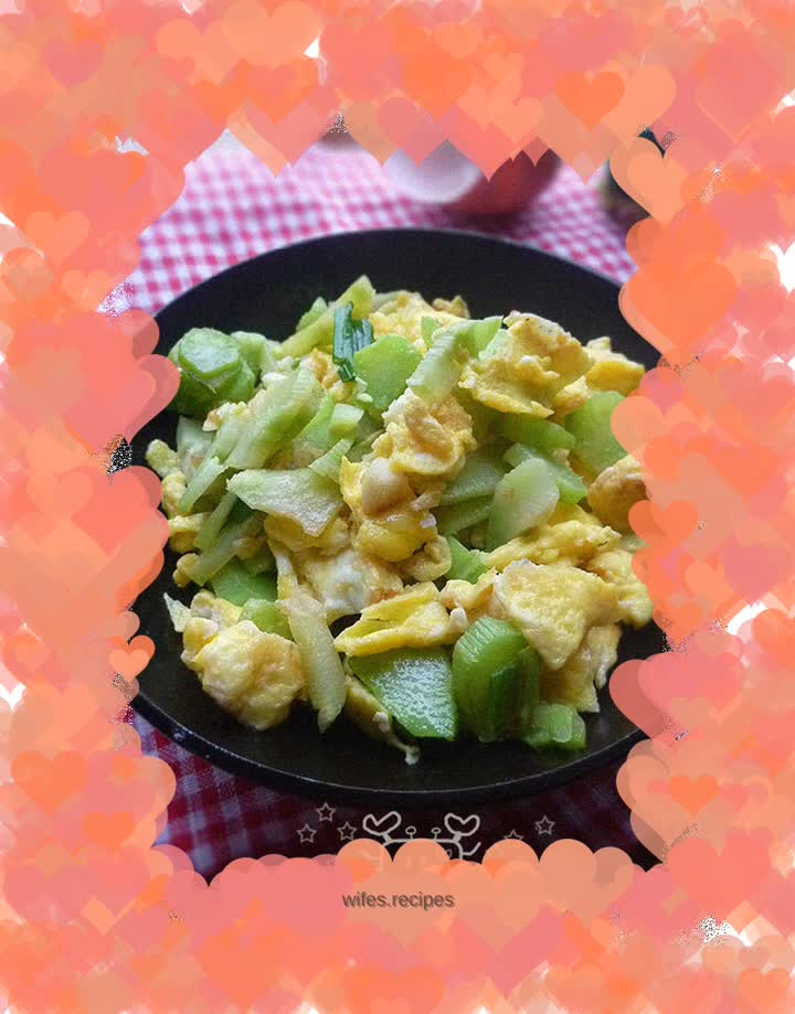 Scrambled Eggs with Broccoli Stems