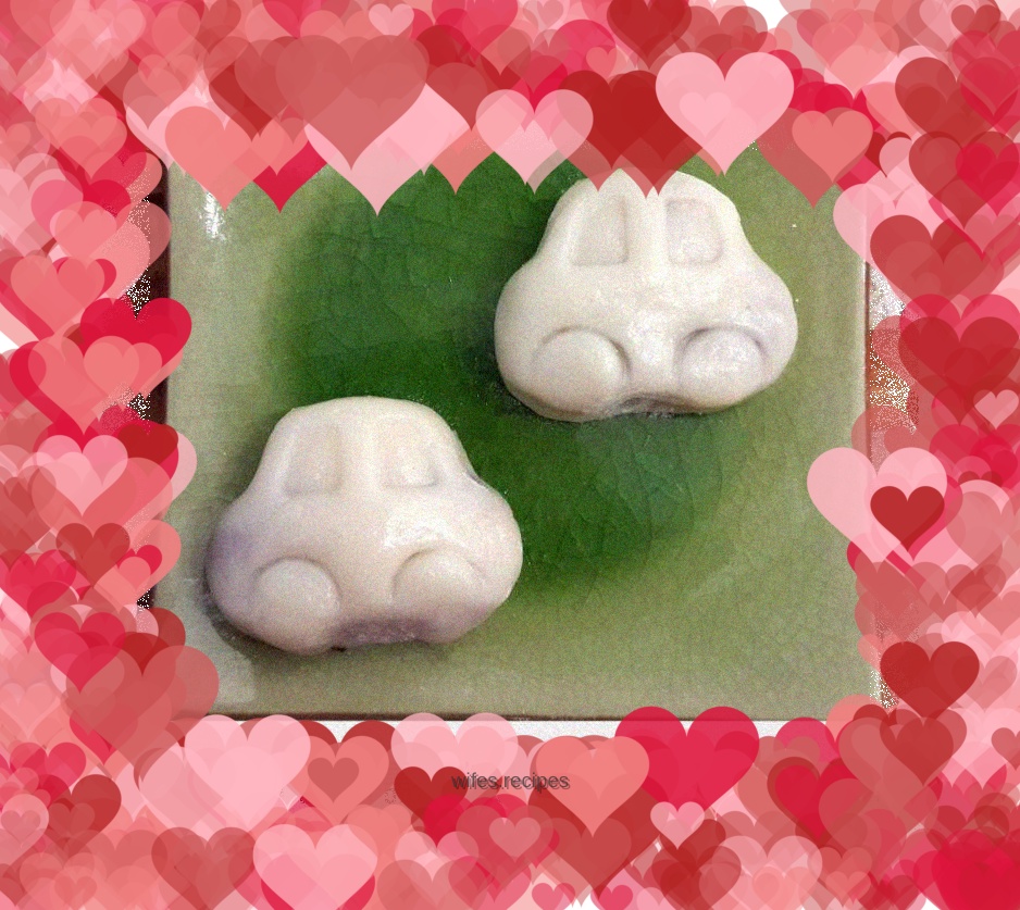 "Small car" yam and purple sweet potato cake