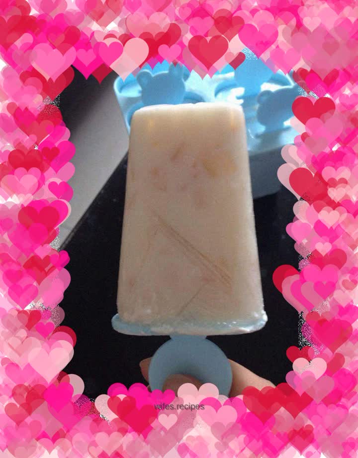 Homemade peach yogurt ice cream