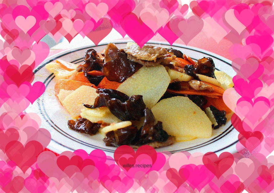 Stir-fried Fungus and Huaishan Pork Slices