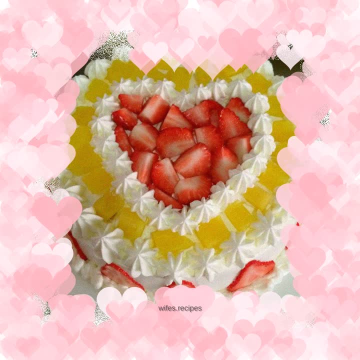 Eight-inch Cream Fruit Cake (Valentine’s Day Special)