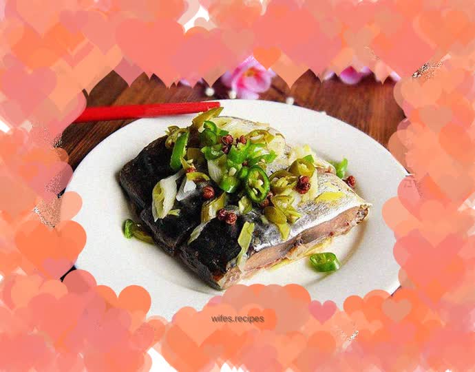 Dried Spanish Mackerel Steamed with Spicy Pepper