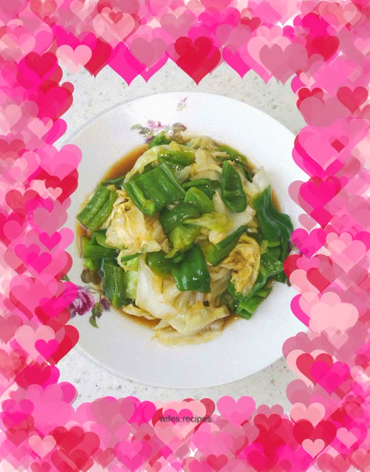 Stir-fried cabbage with pepper