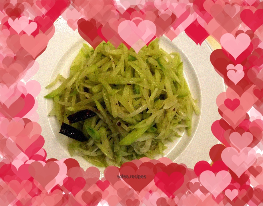 Stir-fried chayote