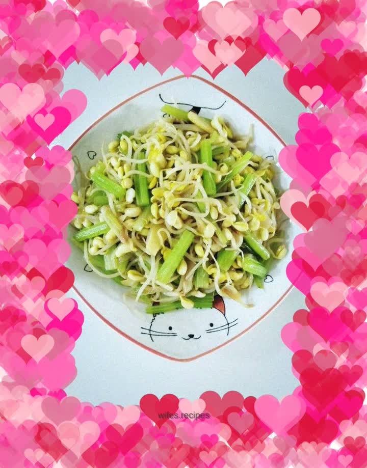 Stir-fried soybean sprouts with celery