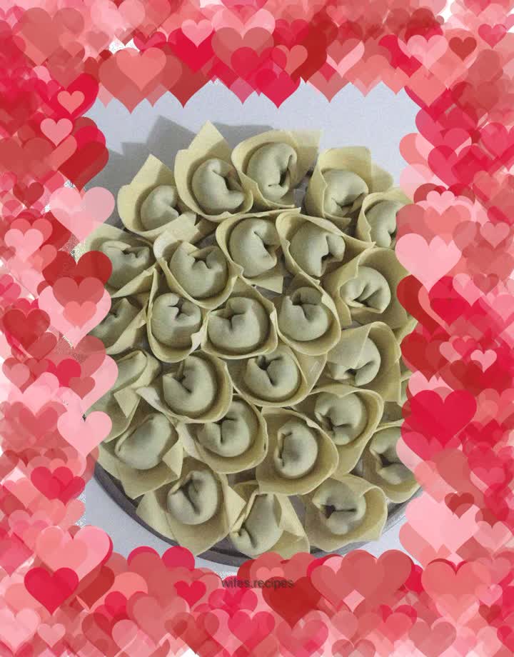 Leek and fresh meat wontons