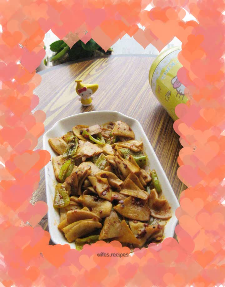 Spicy stir-fried king oyster mushrooms