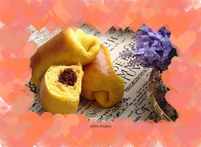 Pumpkin and Red Bean Filling Meal Buns